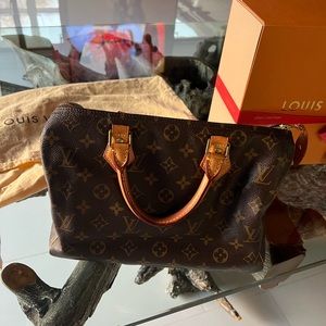 AUTHENTIC Louis Vuitton Speedy 30